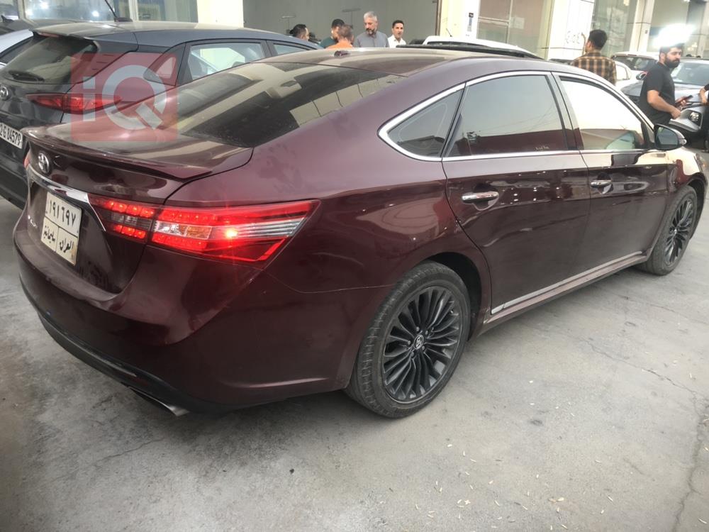 Toyota Avalon